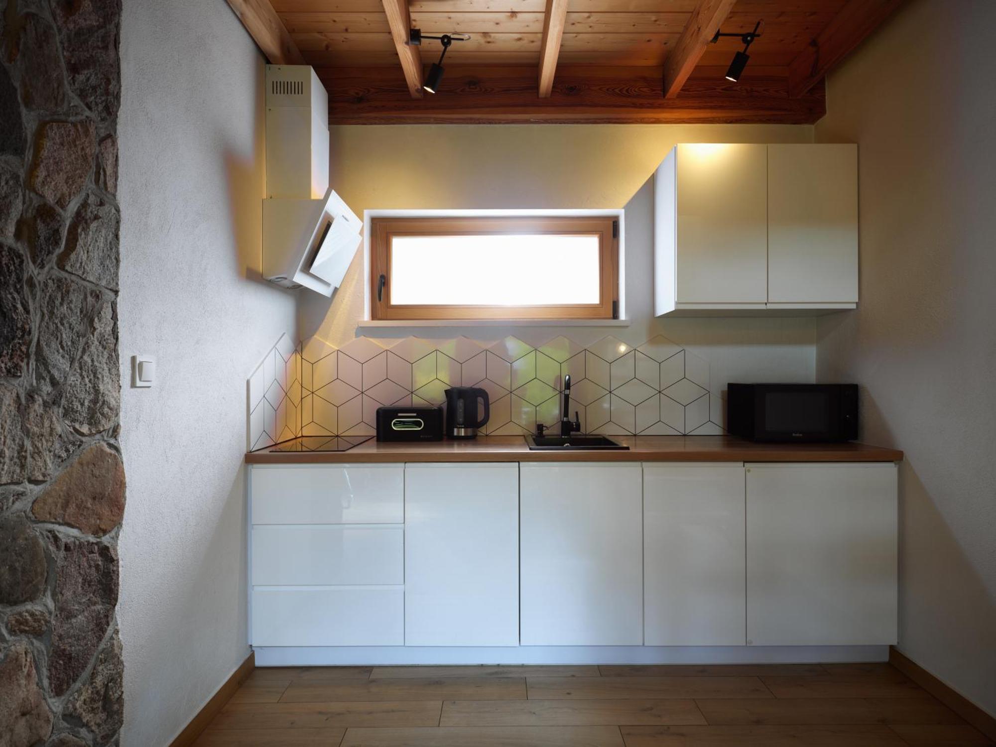 Rezerwat Sauna - Balia - Hot Tube - Jacuzzi - Basen - Klimatyzacja - Kominek Lodge